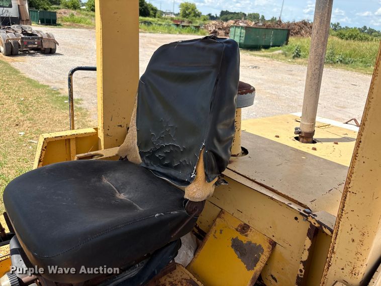 image for item EX0008 1994 Komatsu WA180-1 wheel loader