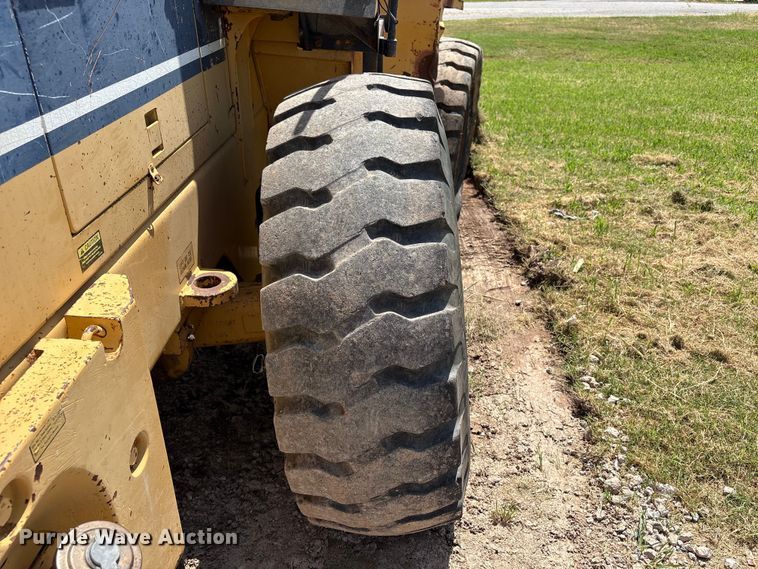 image for item EX0008 1994 Komatsu WA180-1 wheel loader