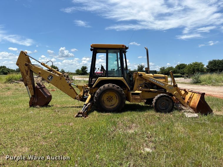 image for item EX0010 1994 John Deere 310D backhoe