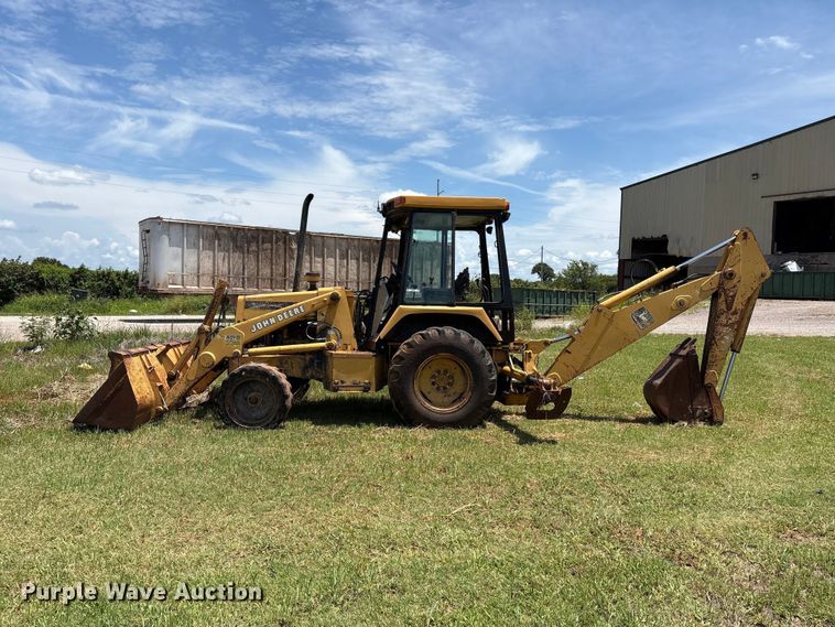 image for item EX0010 1994 John Deere 310D backhoe