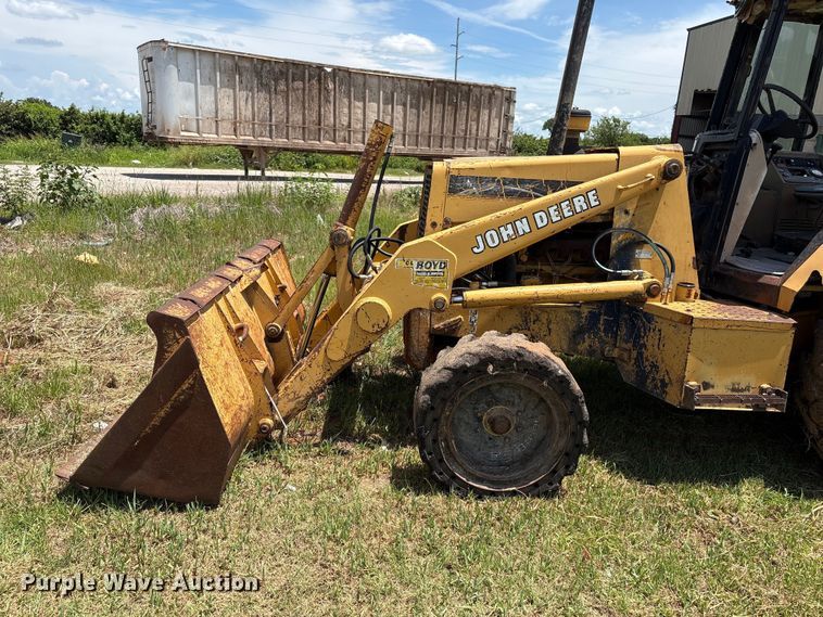 image for item EX0010 1994 John Deere 310D backhoe