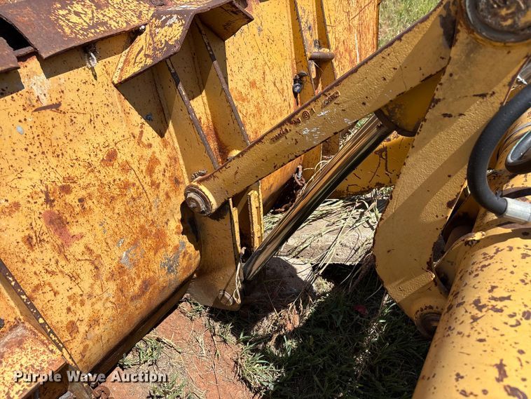 image for item EX0010 1994 John Deere 310D backhoe