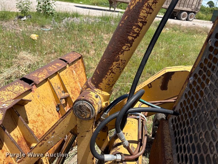 image for item EX0010 1994 John Deere 310D backhoe