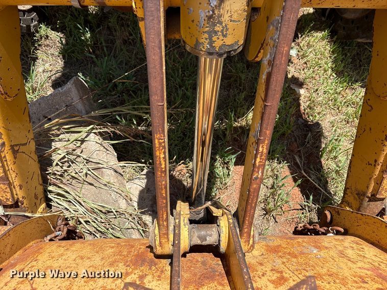 image for item EX0010 1994 John Deere 310D backhoe