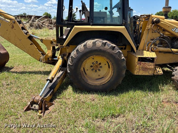 image for item EX0010 1994 John Deere 310D backhoe