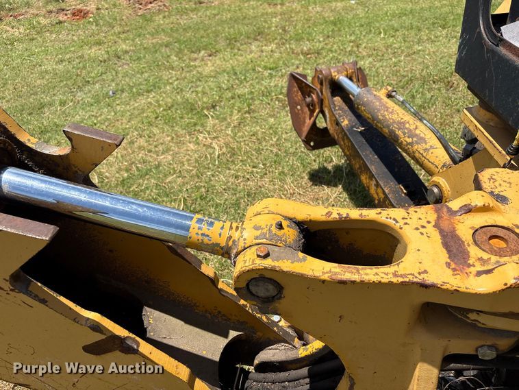 image for item EX0010 1994 John Deere 310D backhoe