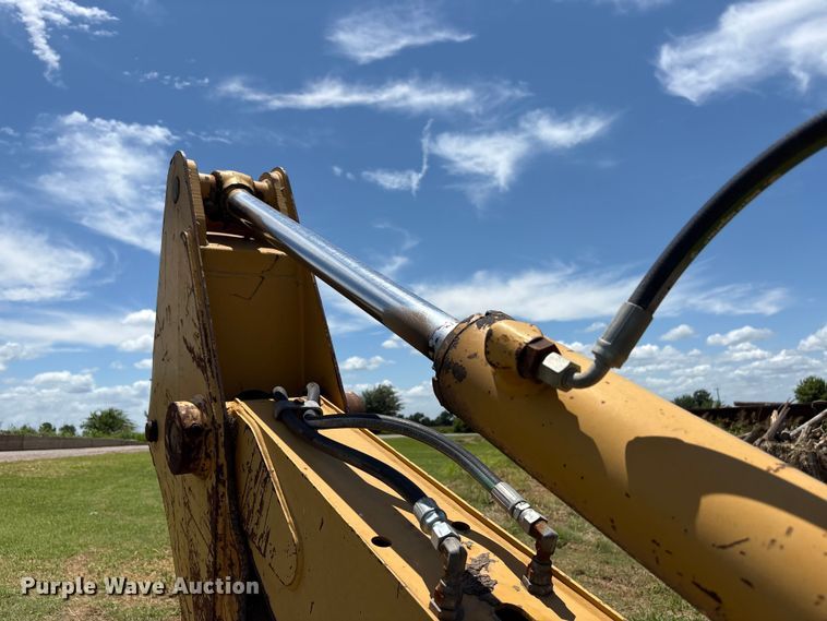 image for item EX0010 1994 John Deere 310D backhoe