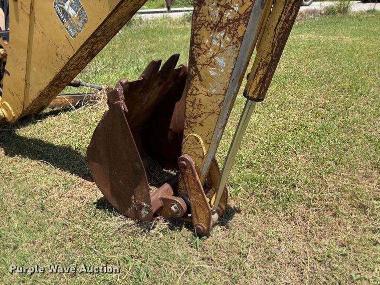 image for item EX0010 1994 John Deere 310D backhoe
