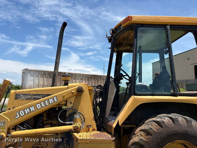 image for item EX0010 1994 John Deere 310D backhoe