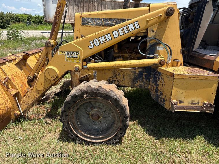 image for item EX0010 1994 John Deere 310D backhoe