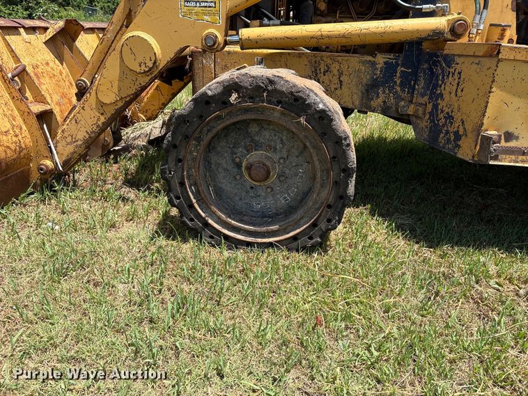 image for item EX0010 1994 John Deere 310D backhoe