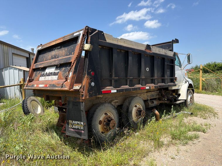 image for item EX2508 2007 Sterling L8500  dump truck