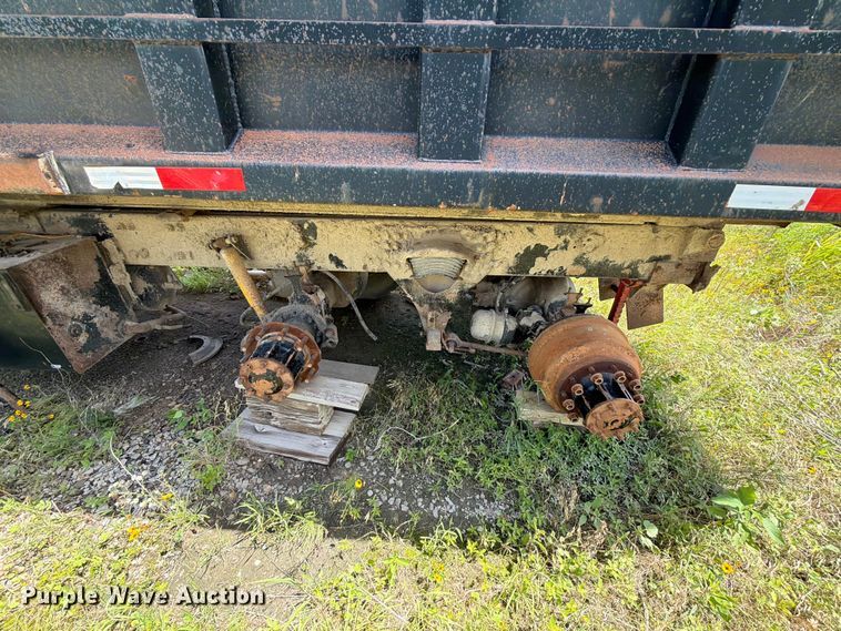 image for item EX2508 2007 Sterling L8500  dump truck