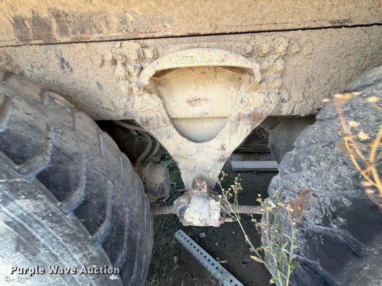 image for item EX2508 2007 Sterling L8500  dump truck