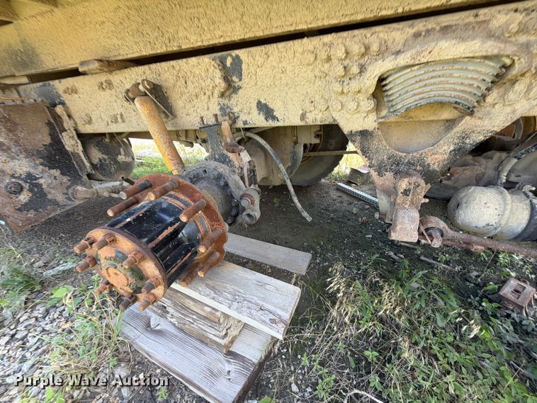 image for item EX2508 2007 Sterling L8500  dump truck