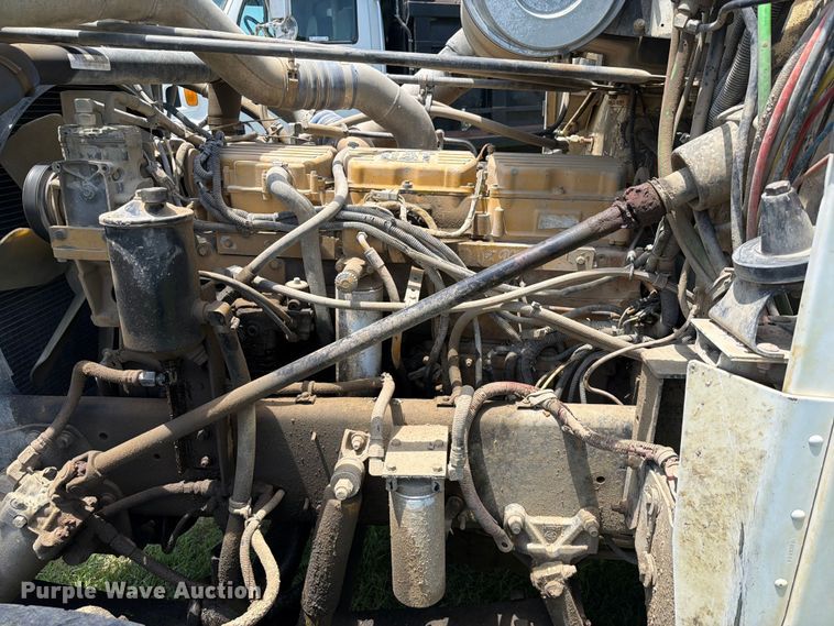 image for item EX2509 1999 Freightliner FLD120 dump truck