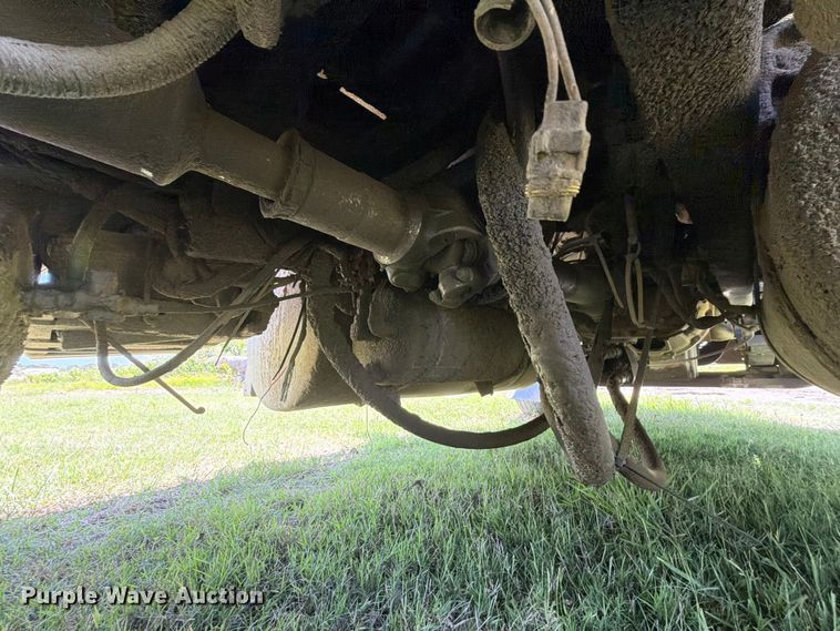 image for item EX2509 1999 Freightliner FLD120 dump truck