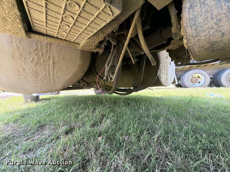 image for item EX2509 1999 Freightliner FLD120 dump truck