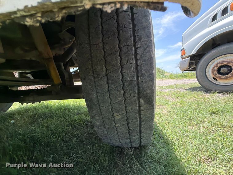 image for item EX2509 1999 Freightliner FLD120 dump truck