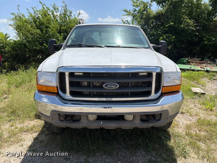image for item EX2510 2001 Ford F250 Super Duty XL Ext. Cab utility bed pickup truck