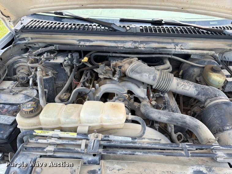 image for item EX2510 2001 Ford F250 Super Duty XL Ext. Cab utility bed pickup truck