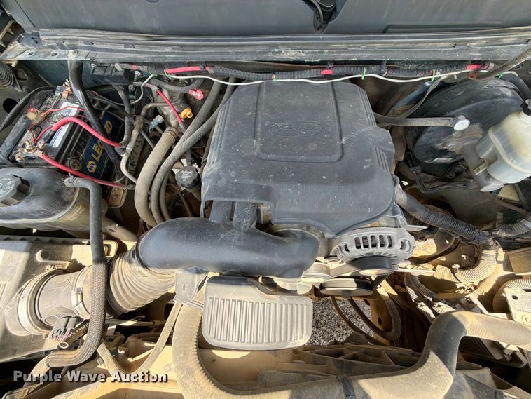 image for item EX2511 2008 Chevrolet Silverado 1500 Crew Cab pickup truck