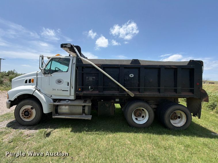 image for item EX2512 2007 Sterling Truck L8500 Dump Truck