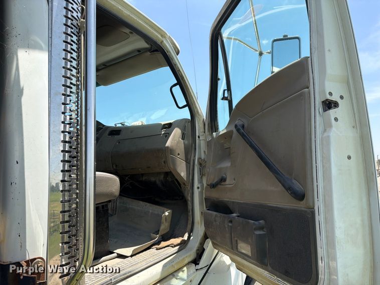 image for item EX2512 2007 Sterling Truck L8500 Dump Truck