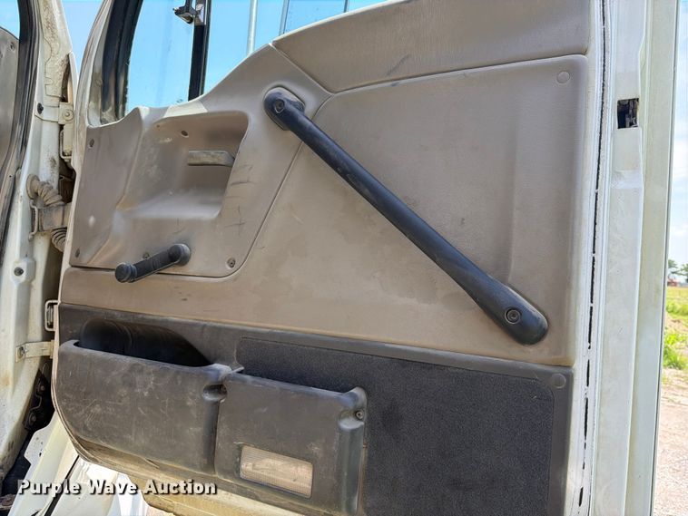 image for item EX2512 2007 Sterling Truck L8500 Dump Truck
