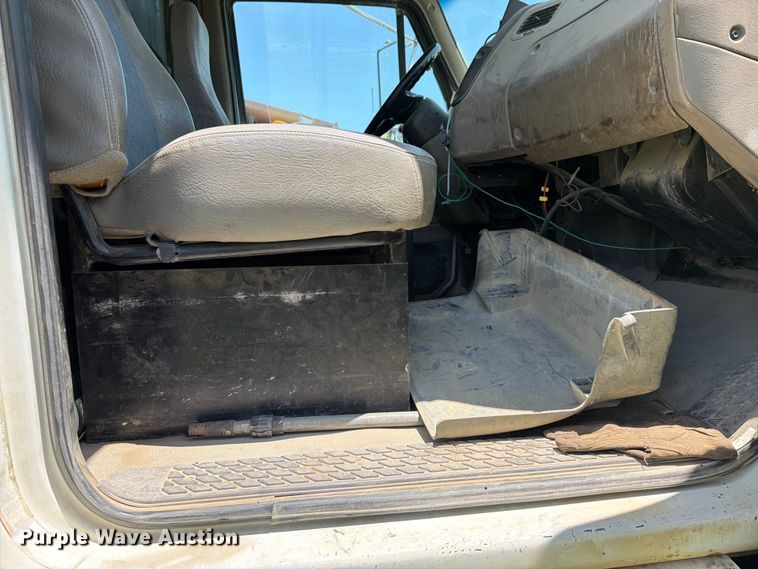 image for item EX2512 2007 Sterling Truck L8500 Dump Truck