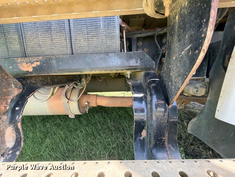 image for item EX2512 2007 Sterling Truck L8500 Dump Truck