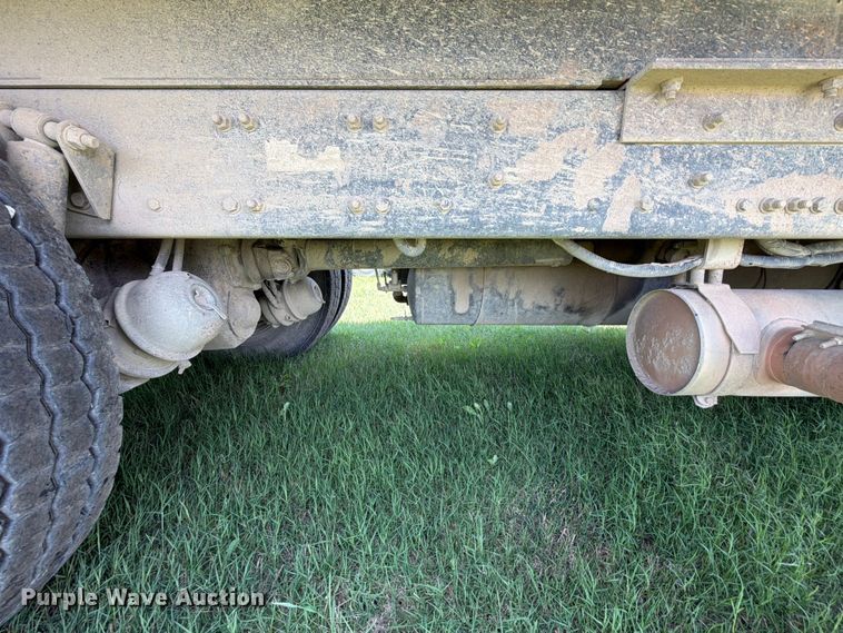image for item EX2512 2007 Sterling Truck L8500 Dump Truck