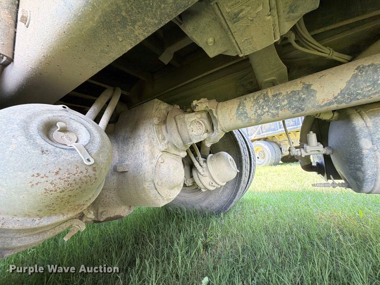 image for item EX2512 2007 Sterling Truck L8500 Dump Truck