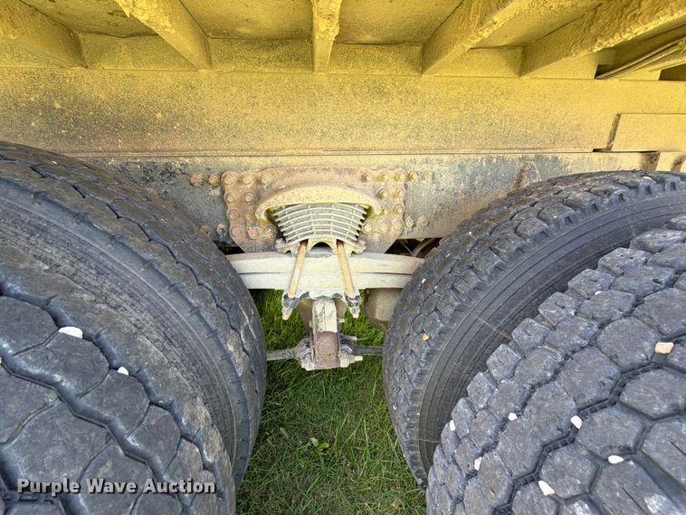 image for item EX2512 2007 Sterling Truck L8500 Dump Truck