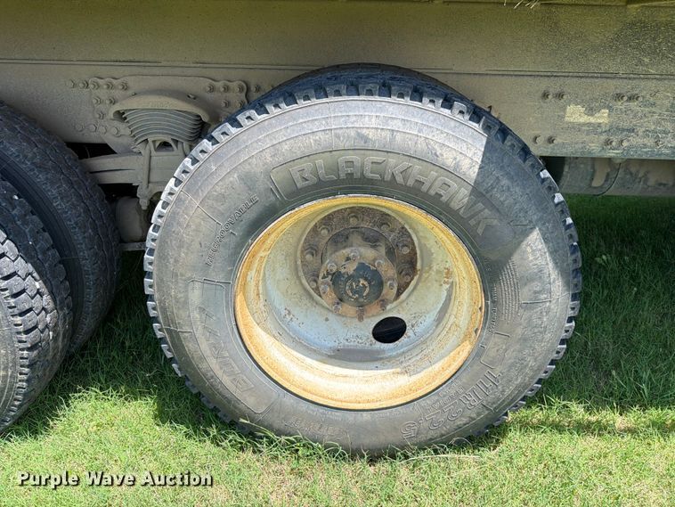 image for item EX2512 2007 Sterling Truck L8500 Dump Truck