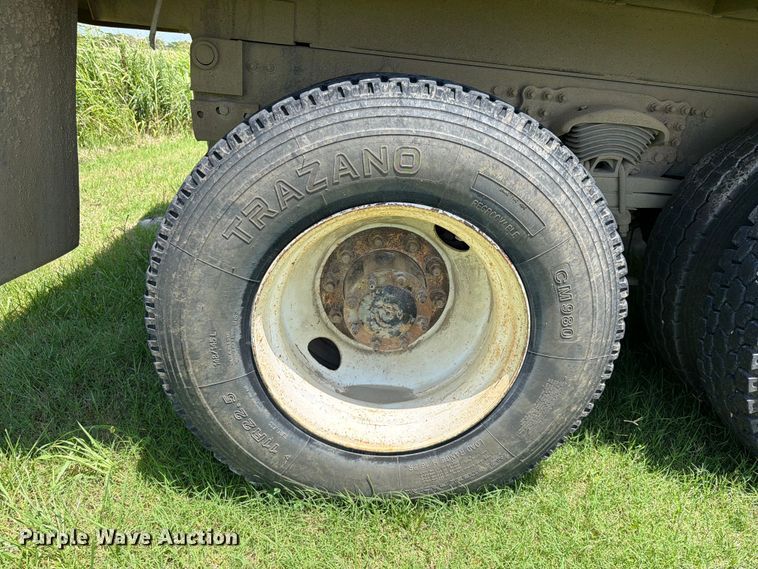 image for item EX2512 2007 Sterling Truck L8500 Dump Truck