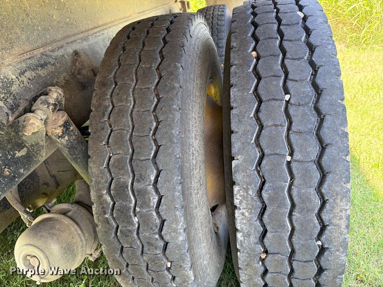 image for item EX2512 2007 Sterling Truck L8500 Dump Truck