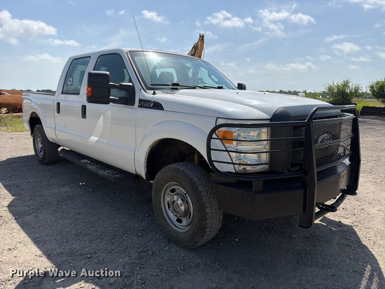 image for item EX2516 2011 Ford F250 Super Duty Crew Cab pickup truck
