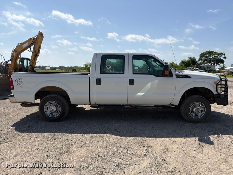 image for item EX2516 2011 Ford F250 Super Duty Crew Cab pickup truck