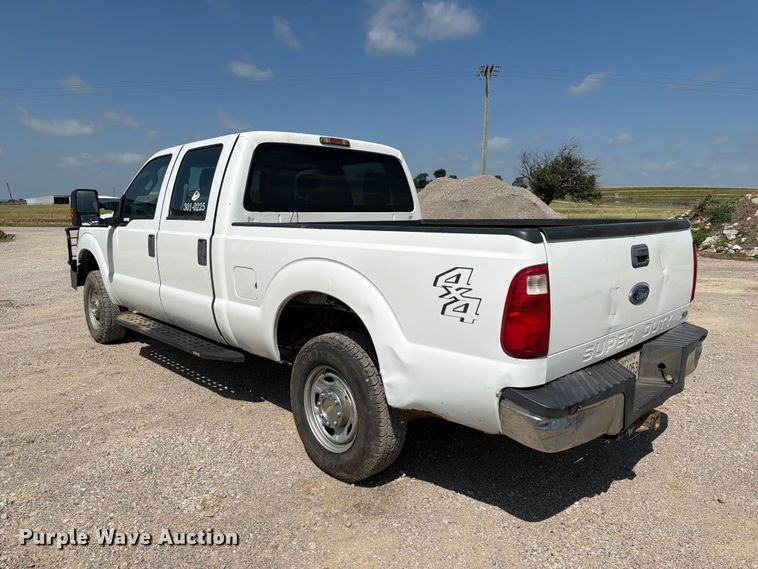 image for item EX2516 2011 Ford F250 Super Duty Crew Cab pickup truck