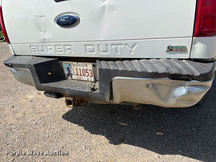 image for item EX2516 2011 Ford F250 Super Duty Crew Cab pickup truck