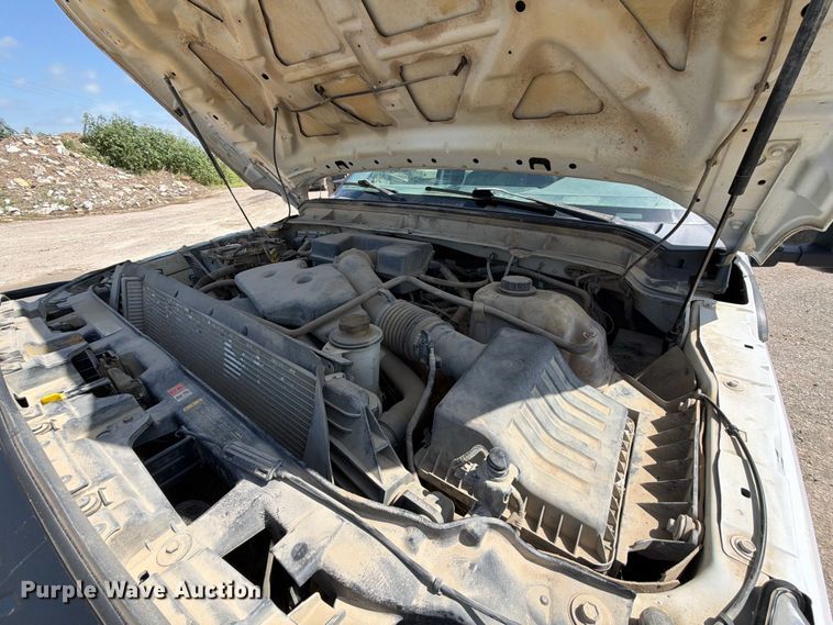 image for item EX2516 2011 Ford F250 Super Duty Crew Cab pickup truck