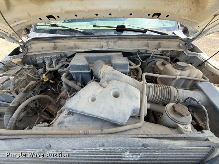 image for item EX2516 2011 Ford F250 Super Duty Crew Cab pickup truck