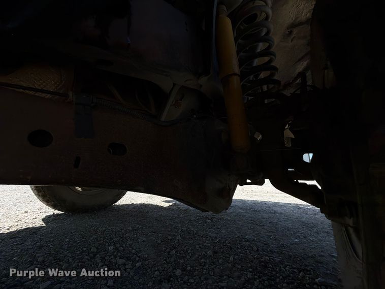 image for item EX2516 2011 Ford F250 Super Duty Crew Cab pickup truck