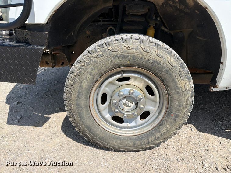 image for item EX2516 2011 Ford F250 Super Duty Crew Cab pickup truck