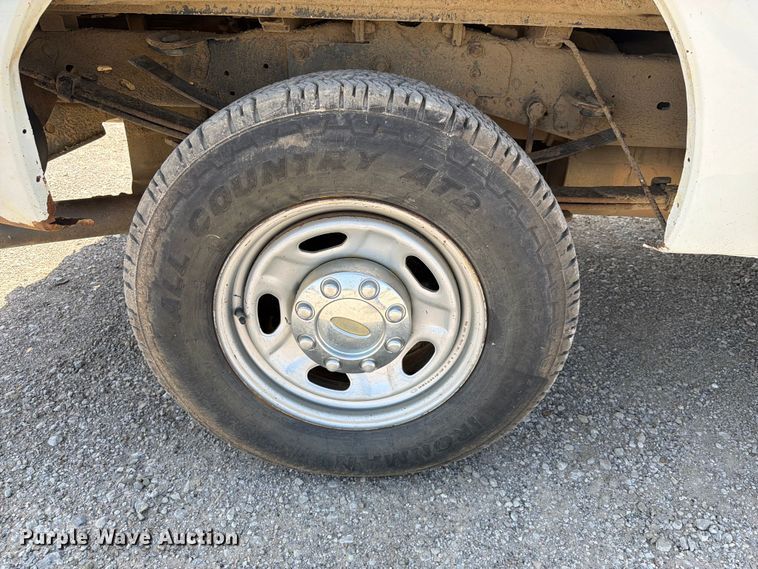 image for item EX2516 2011 Ford F250 Super Duty Crew Cab pickup truck