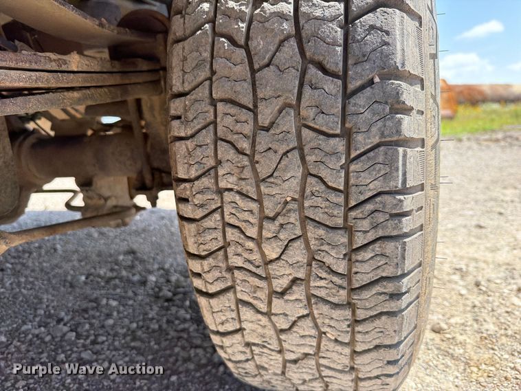 image for item EX2516 2011 Ford F250 Super Duty Crew Cab pickup truck