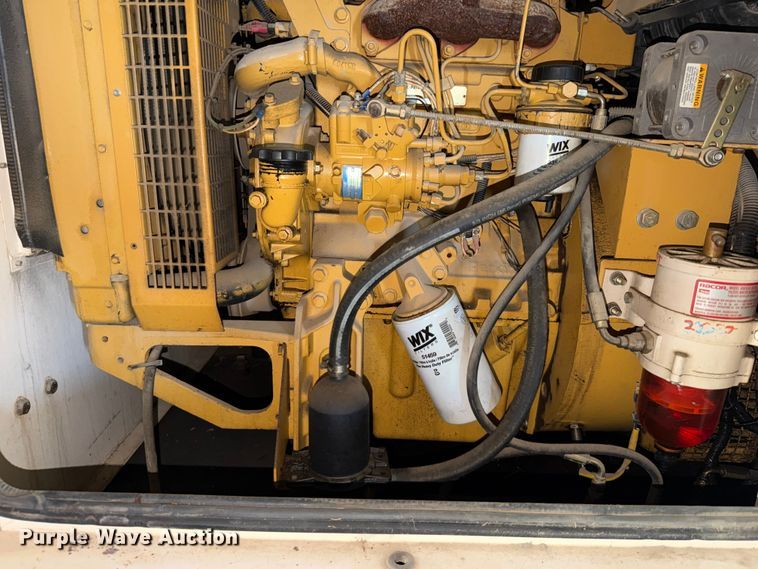 image for item EX2519 2000 Caterpillar XQ30 generator