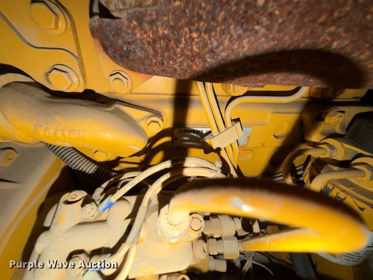 image for item EX2519 2000 Caterpillar XQ30 generator
