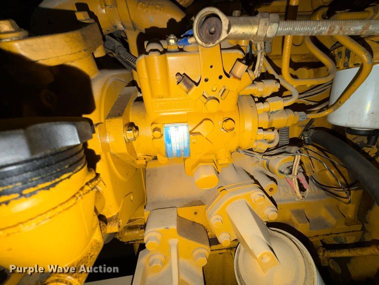 image for item EX2519 2000 Caterpillar XQ30 generator
